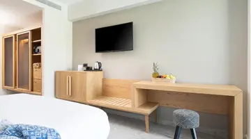 Portes Lithos Luxury Resort