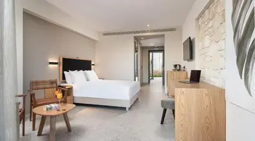 Portes Lithos Luxury Resort