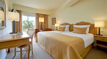 Porto Bay Falesia