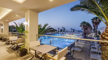 Porto Bello Beach