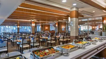Porto Bello Hotel Resort & Spa