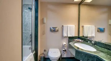 Porto Bello Hotel Resort & Spa