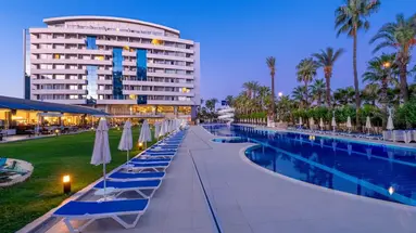 Porto Bello Hotel Resort & Spa