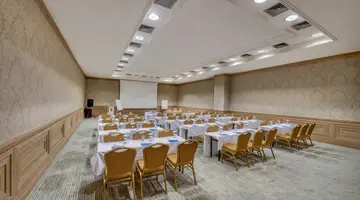 Porto Bello Hotel Resort & Spa