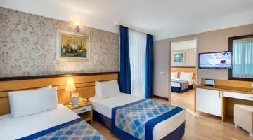 Porto Bello Hotel Resort & Spa