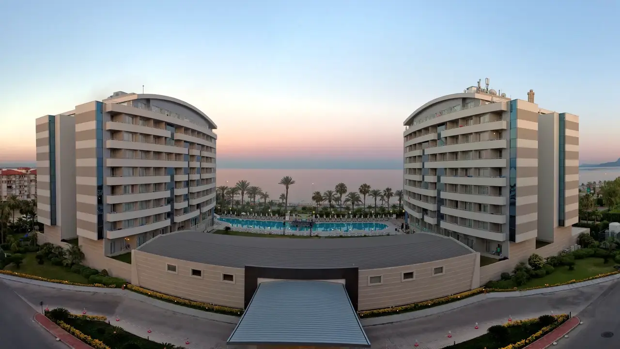 PORTO BELLO HOTEL RESORT & SPA