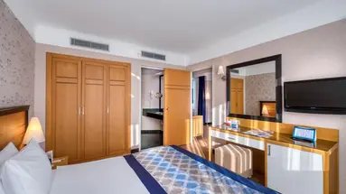 Porto Bello Hotel Resort & Spa