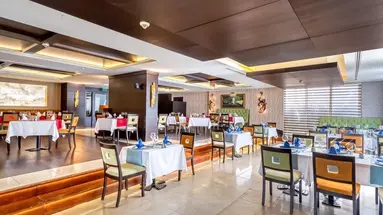 Porto Bello Hotel Resort & Spa