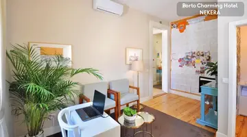 Porto Charming Hotel