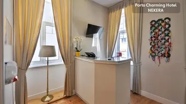 Porto Charming Hotel