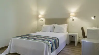 Porto Domus Hotel
