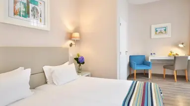 Porto Domus Hotel