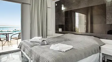 Porto Evia Boutique Hotel