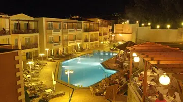 Porto Kalamaki Hotel