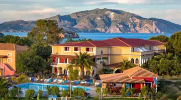 Porto Koukla Beach Hotel