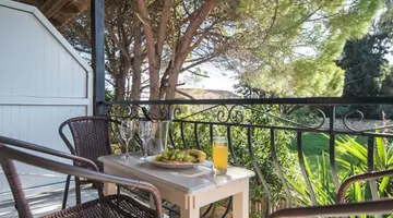 Porto Koukla Beach Hotel