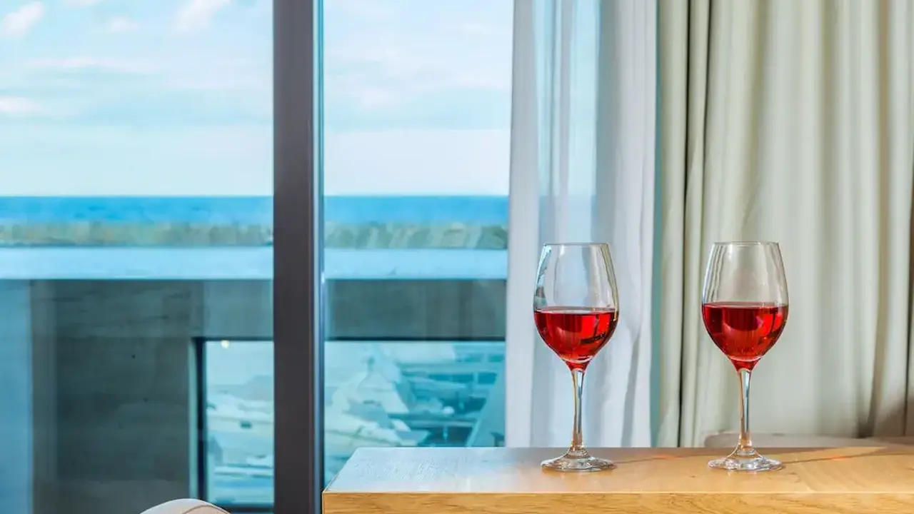 Porto Marine Hotel