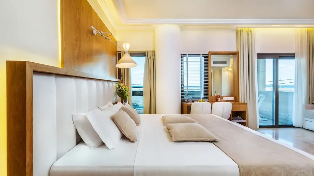 Porto Marine Hotel