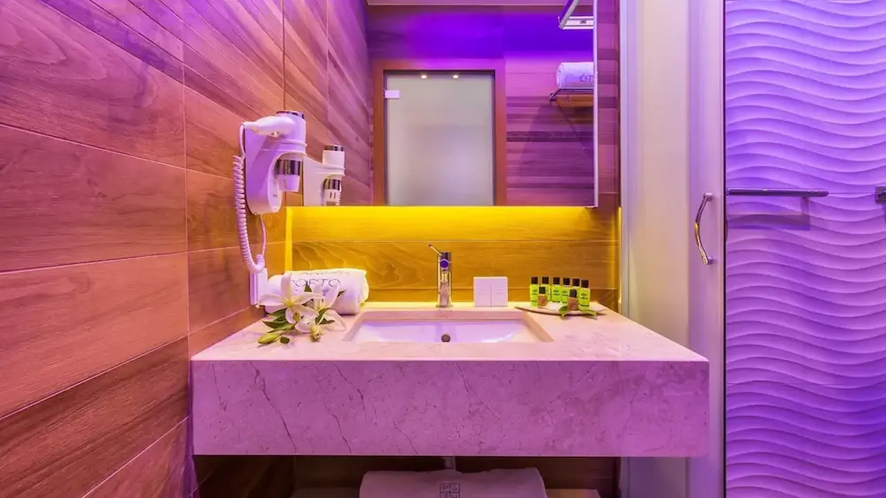 Porto Marine Hotel