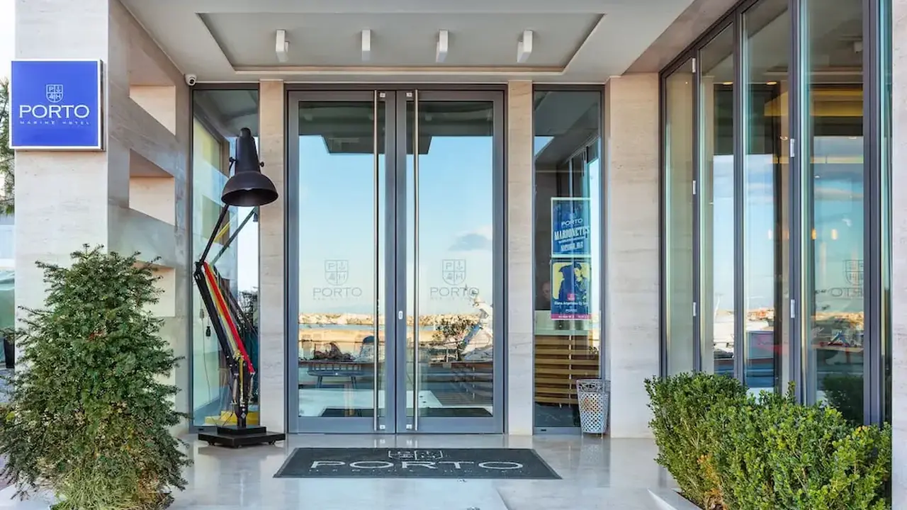 Porto Marine Hotel