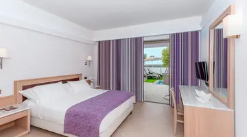 PORTO PLATANIAS BEACH RESORT