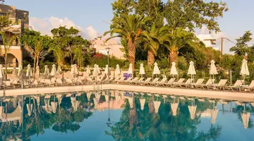 Porto Platanias Village Resort
