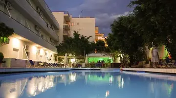 Porto Plazza Hotel