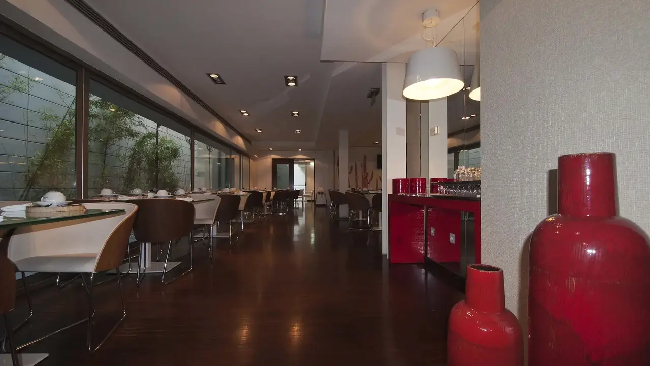 Porto Trindade Hotel