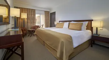 PortoBay Falesia