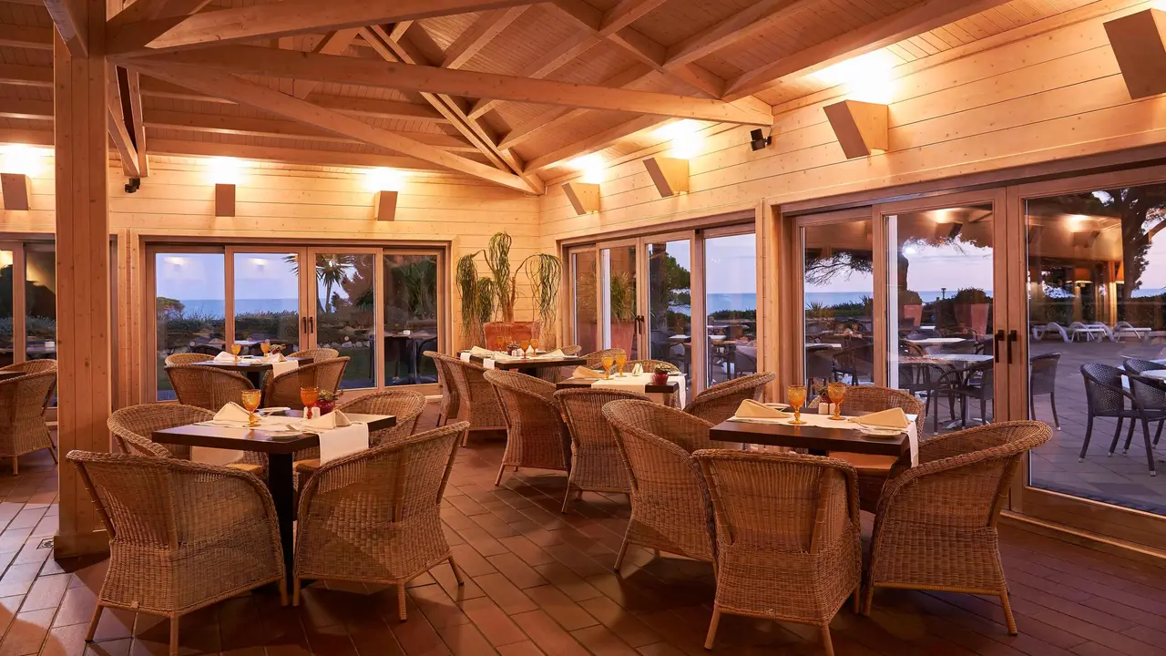 PortoBay Falesia