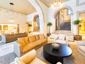 PortoBay Flores