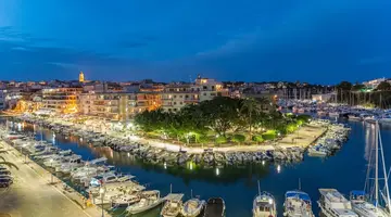 Portodrach Aparthotel & Suites