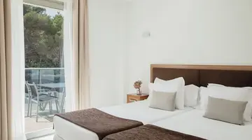 Portodrach Aparthotel & Suites