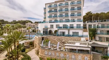 Portodrach Aparthotel & Suites