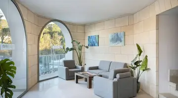 Portodrach Aparthotel & Suites