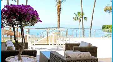 Poseidonia Beach Hotel