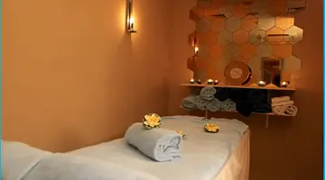 Poseidonia Beach Hotel