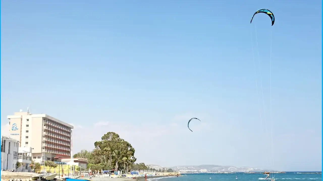 Poseidonia Beach Hotel