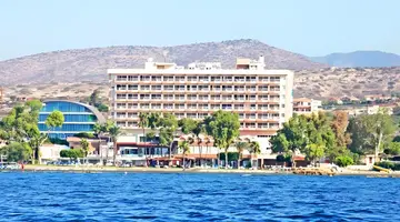 Poseidonia Beach Hotel