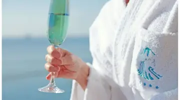 Poseidonia Beach Hotel