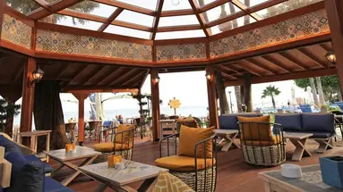Poseidonia Beach Hotel