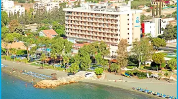 Poseidonia Beach Hotel