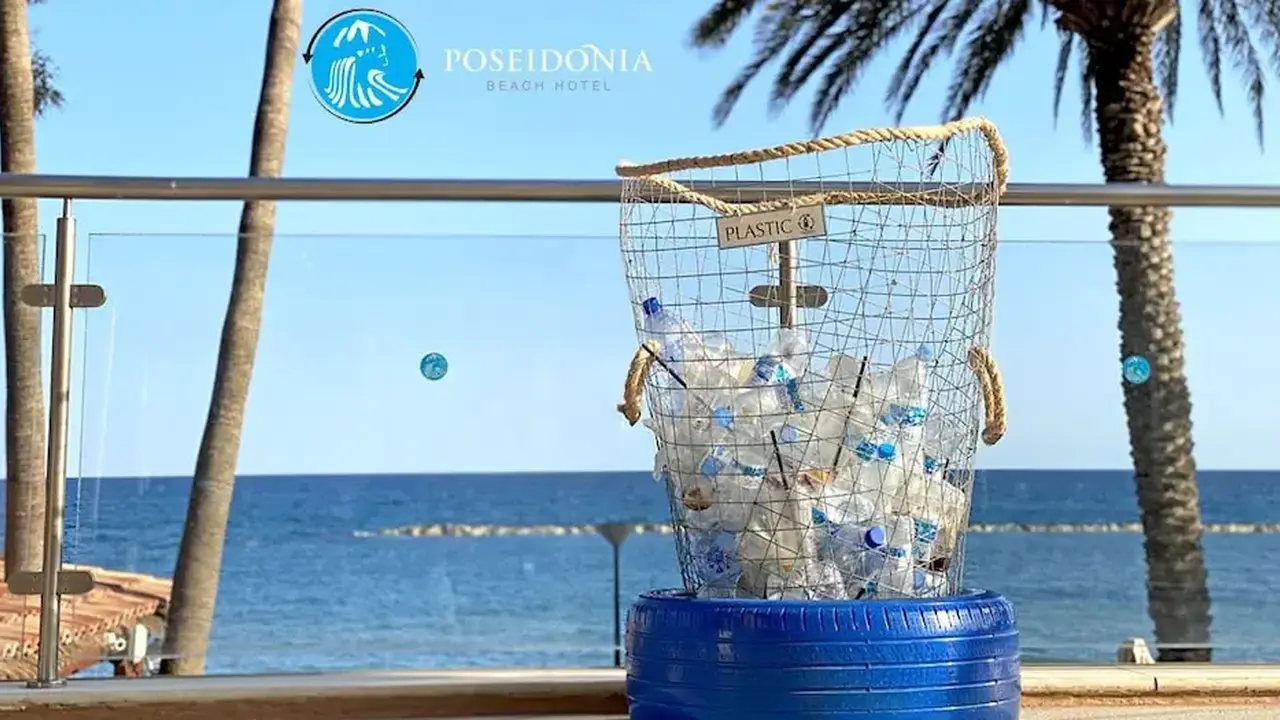 Poseidonia Beach Hotel