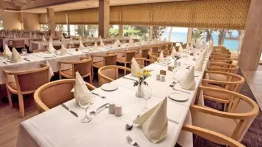 Poseidonia Beach Hotel