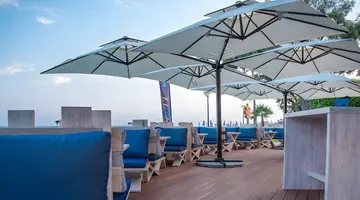 Poseidonia Beach Hotel