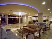 Poseidonia Beach Hotel