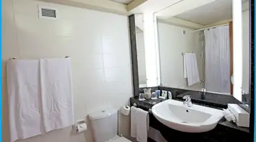 Poseidonia Beach Hotel