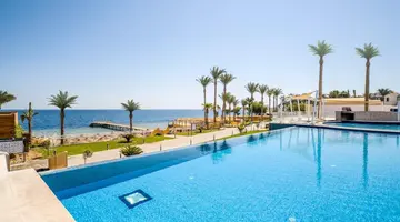Posh Club by Sunrise Diamond Beach Resor
