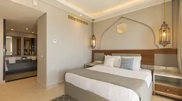POSH CLUB BY SUNRISE GRAND SELECT DIAMOND BEACH RESORT