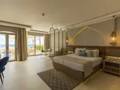 POSH CLUB BY SUNRISE GRAND SELECT DIAMOND BEACH RESORT